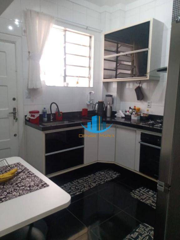 Apartamento à venda com 2 quartos, 85m² - Foto 27