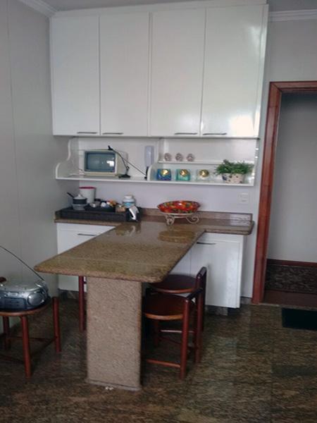 Apartamento à venda com 4 quartos, 183m² - Foto 8