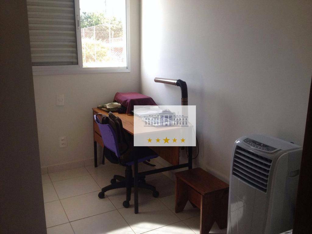 Apartamento à venda com 3 quartos, 86m² - Foto 3