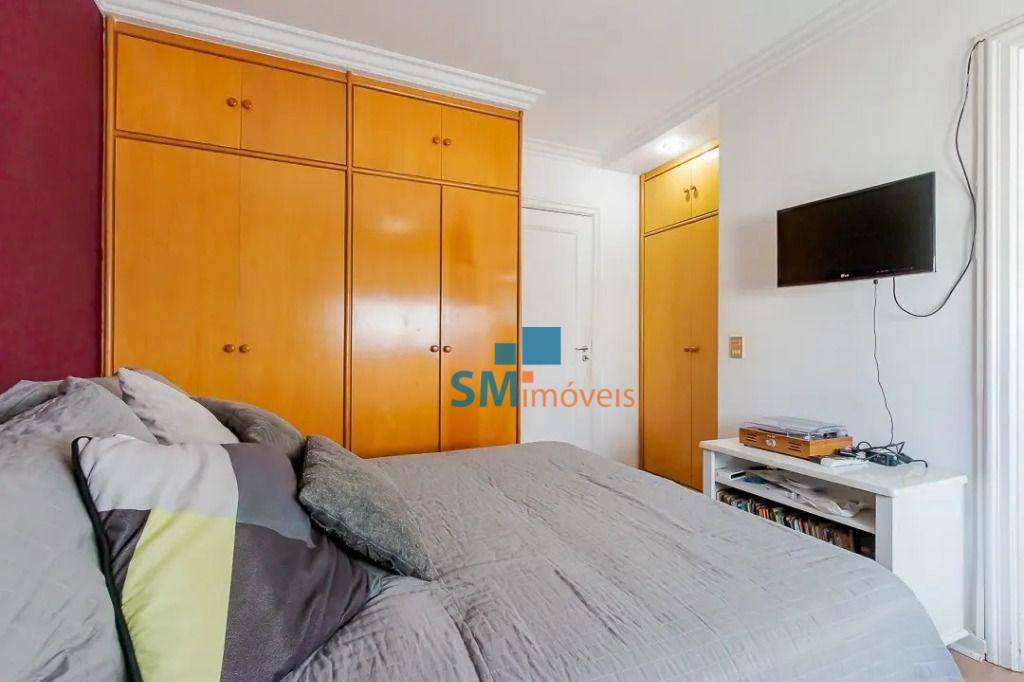 Apartamento à venda com 4 quartos, 202m² - Foto 19