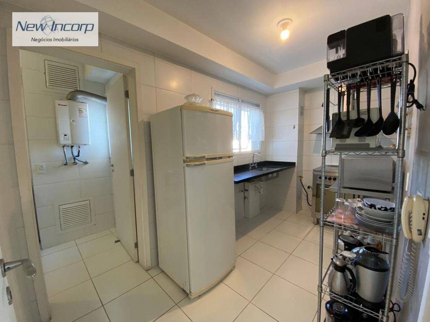 Apartamento à venda com 4 quartos, 238m² - Foto 7