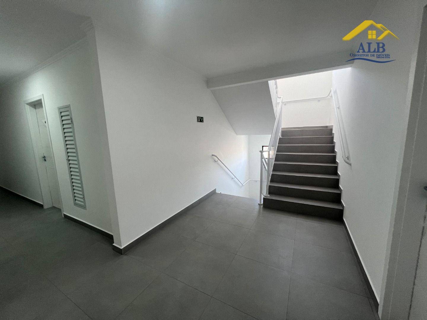 Apartamento à venda com 3 quartos, 68m² - Foto 5