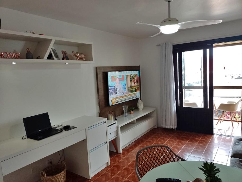 Apartamento à venda com 3 quartos, 88m² - Foto 2