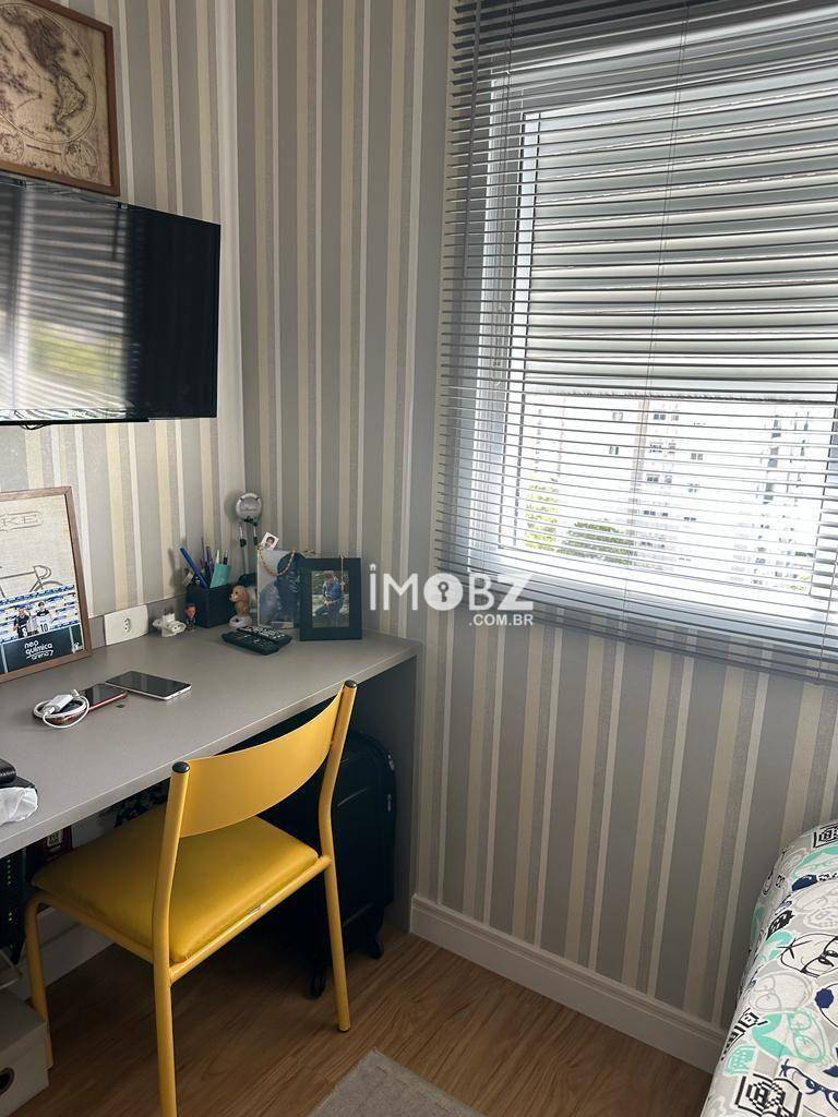 Apartamento à venda com 2 quartos, 58m² - Foto 19