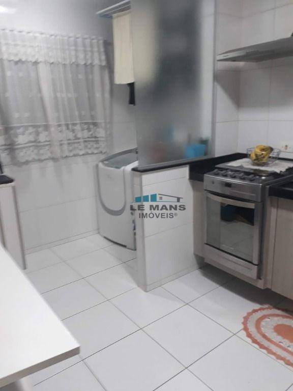 Apartamento à venda com 2 quartos, 54m² - Foto 8