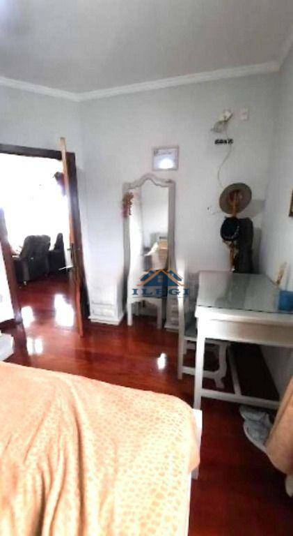 Casa de Condomínio à venda com 4 quartos, 302m² - Foto 21