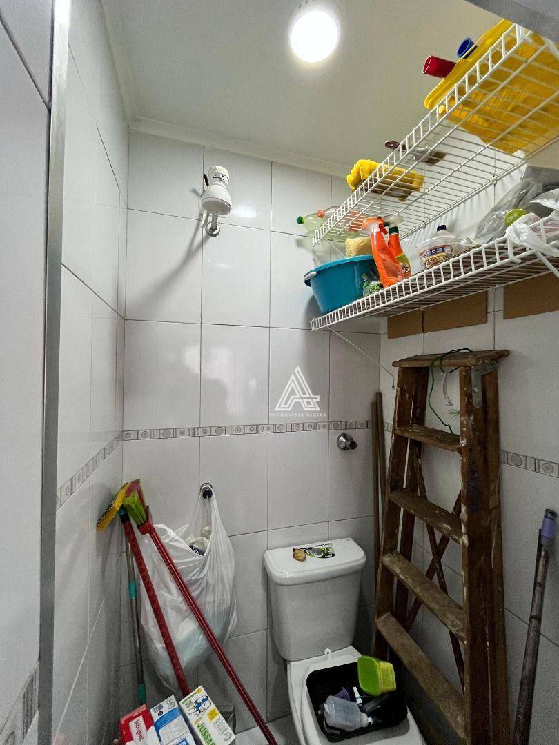 Apartamento à venda com 2 quartos, 80m² - Foto 42