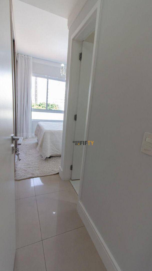 Apartamento à venda com 2 quartos, 69m² - Foto 23