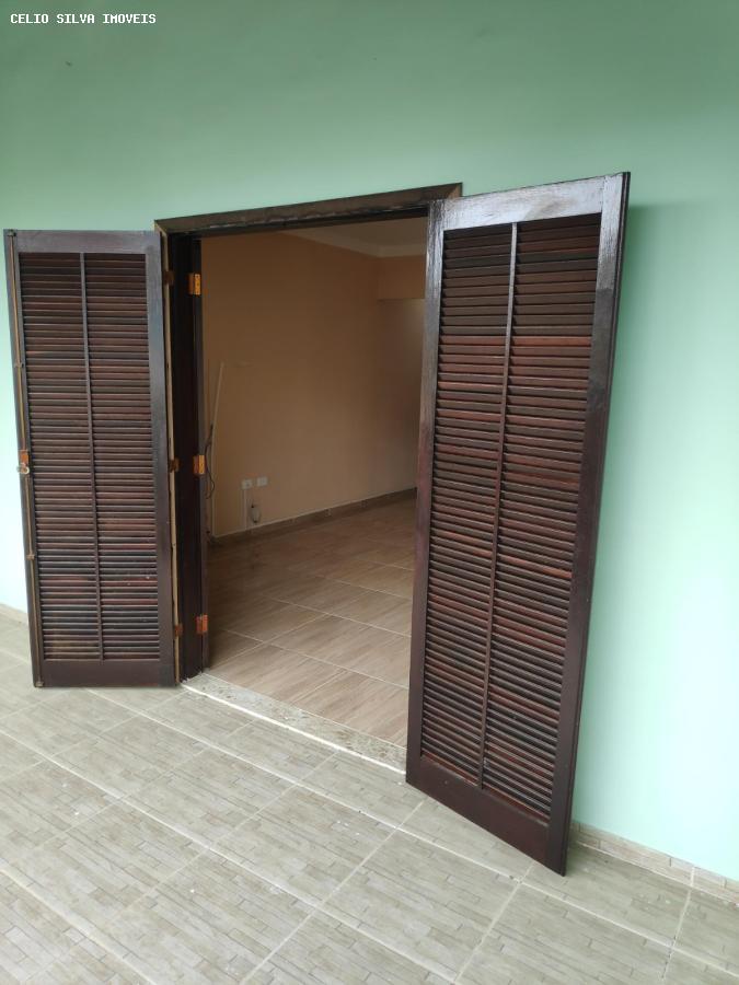 Casa à venda com 3 quartos, 250m² - Foto 17