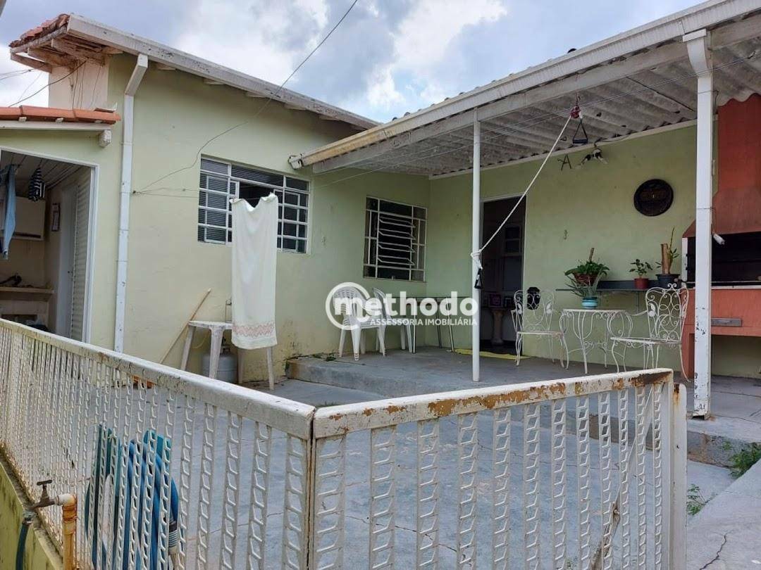 Casa à venda com 2 quartos, 240m² - Foto 14