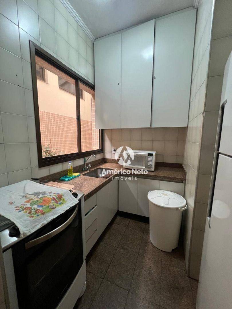 Apartamento à venda com 3 quartos, 224m² - Foto 56