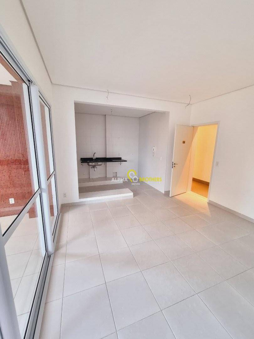 Apartamento à venda com 1 quarto, 55m² - Foto 3