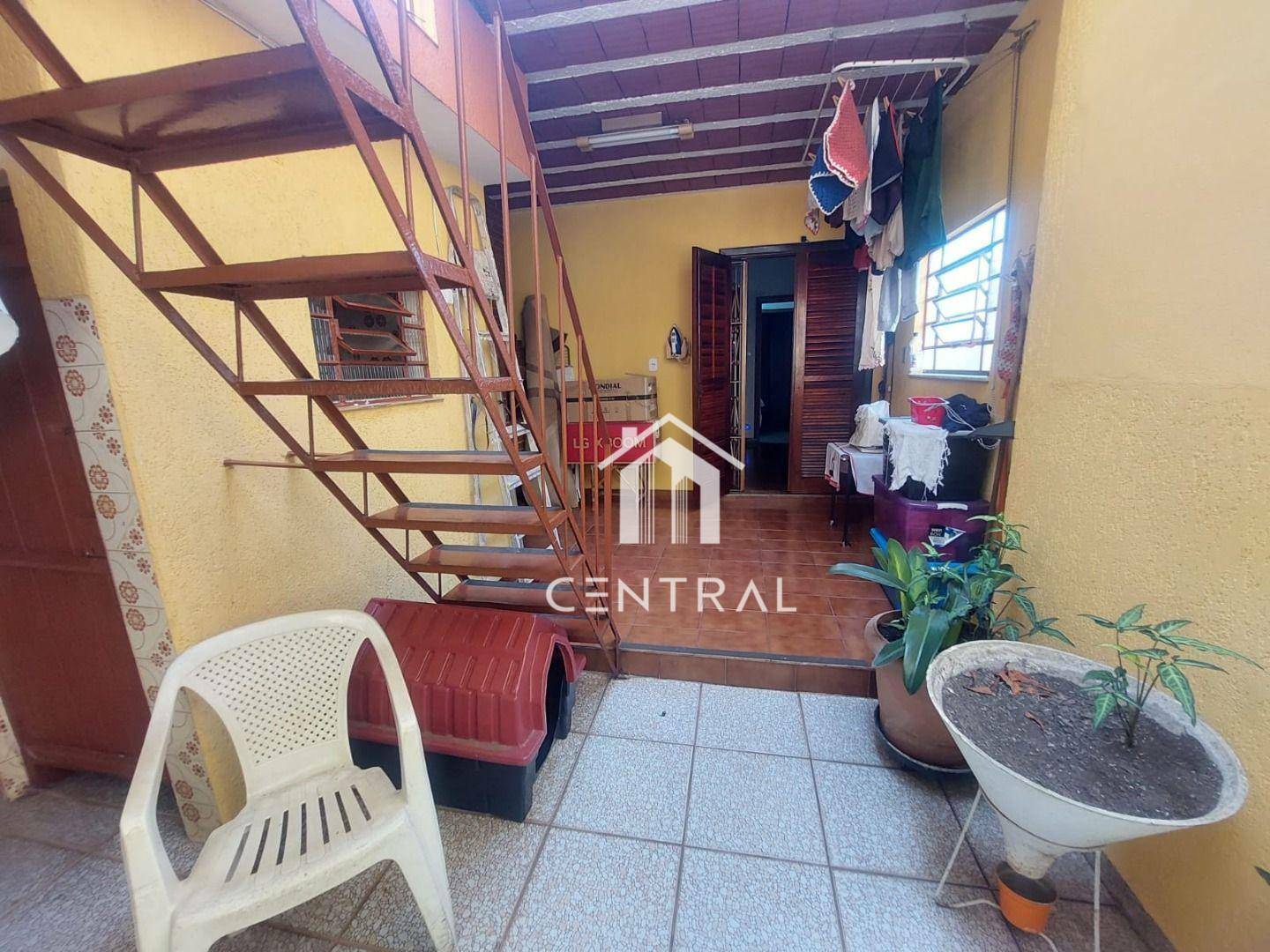 Sobrado à venda com 3 quartos, 162m² - Foto 9