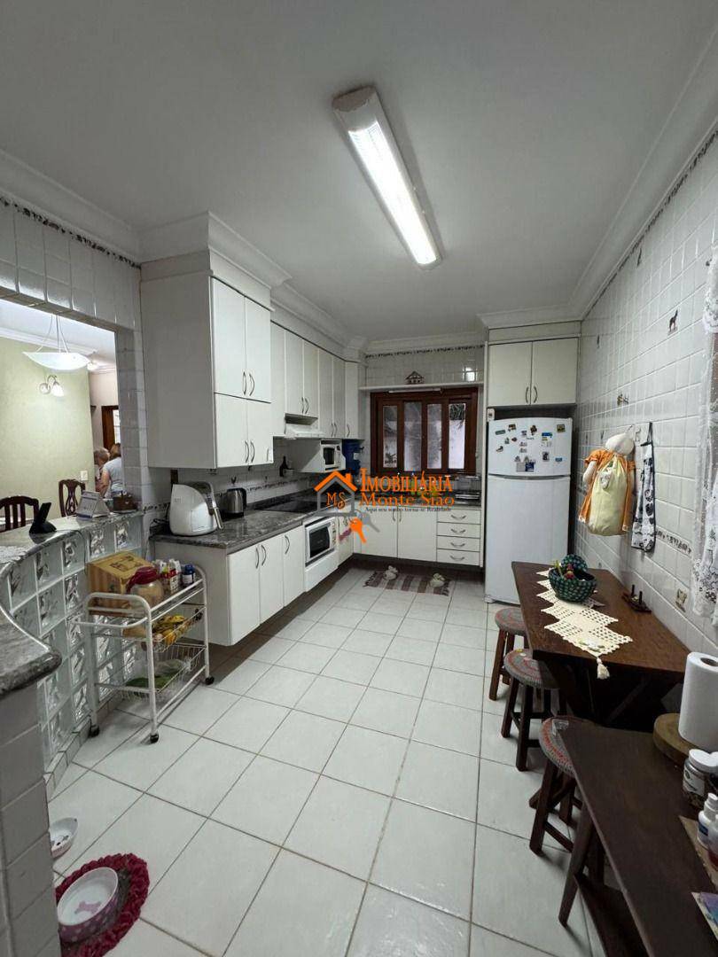 Casa de Condomínio à venda com 2 quartos, 180m² - Foto 25