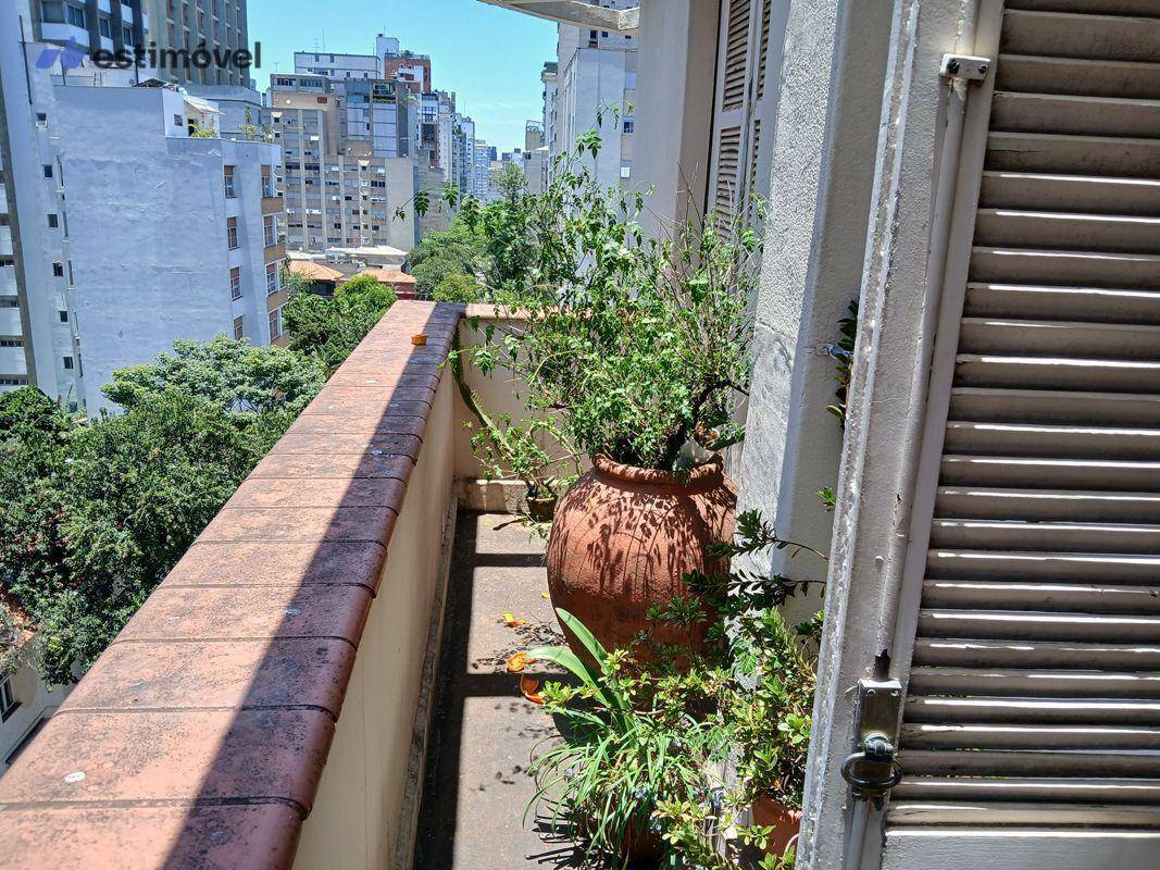 Apartamento à venda com 3 quartos, 110m² - Foto 8