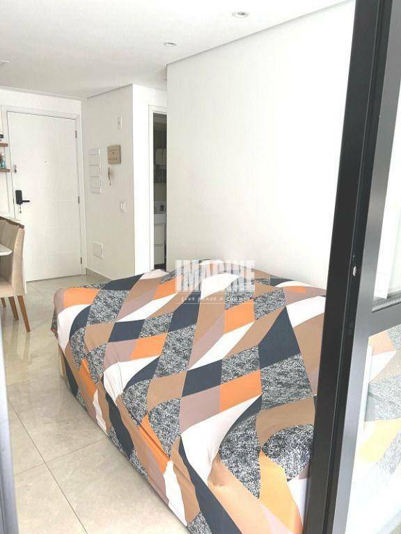 Apartamento à venda com 2 quartos, 88m² - Foto 2