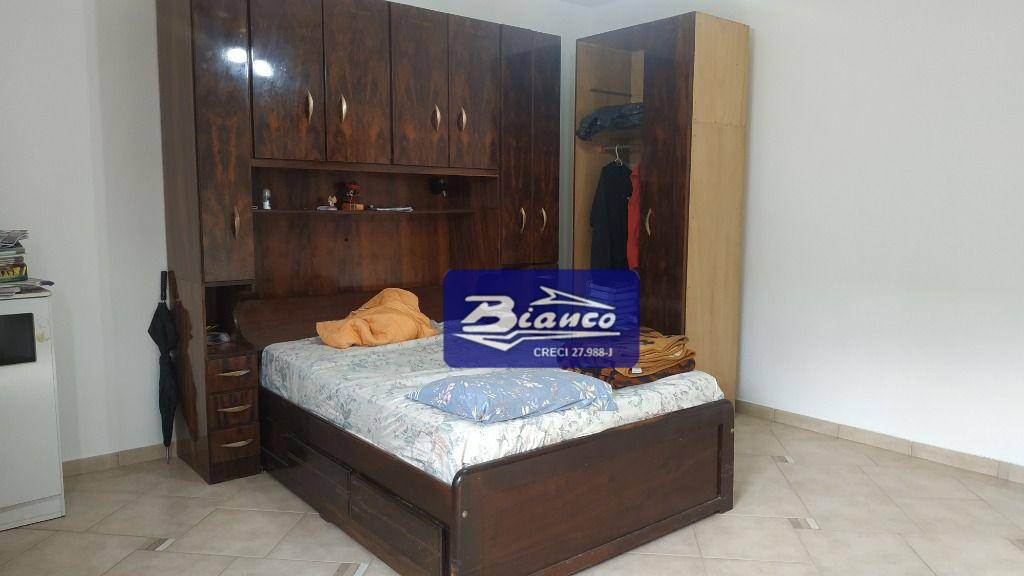 Sobrado à venda com 5 quartos, 175m² - Foto 43