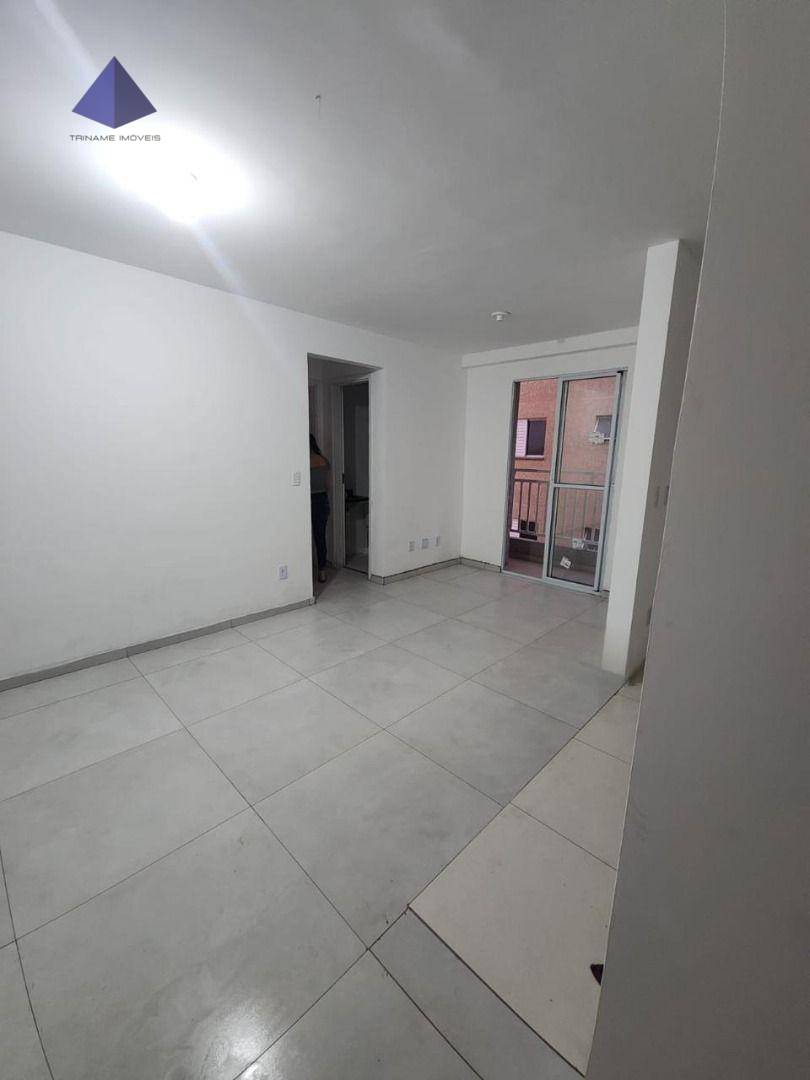 Apartamento à venda com 2 quartos, 46m² - Foto 9