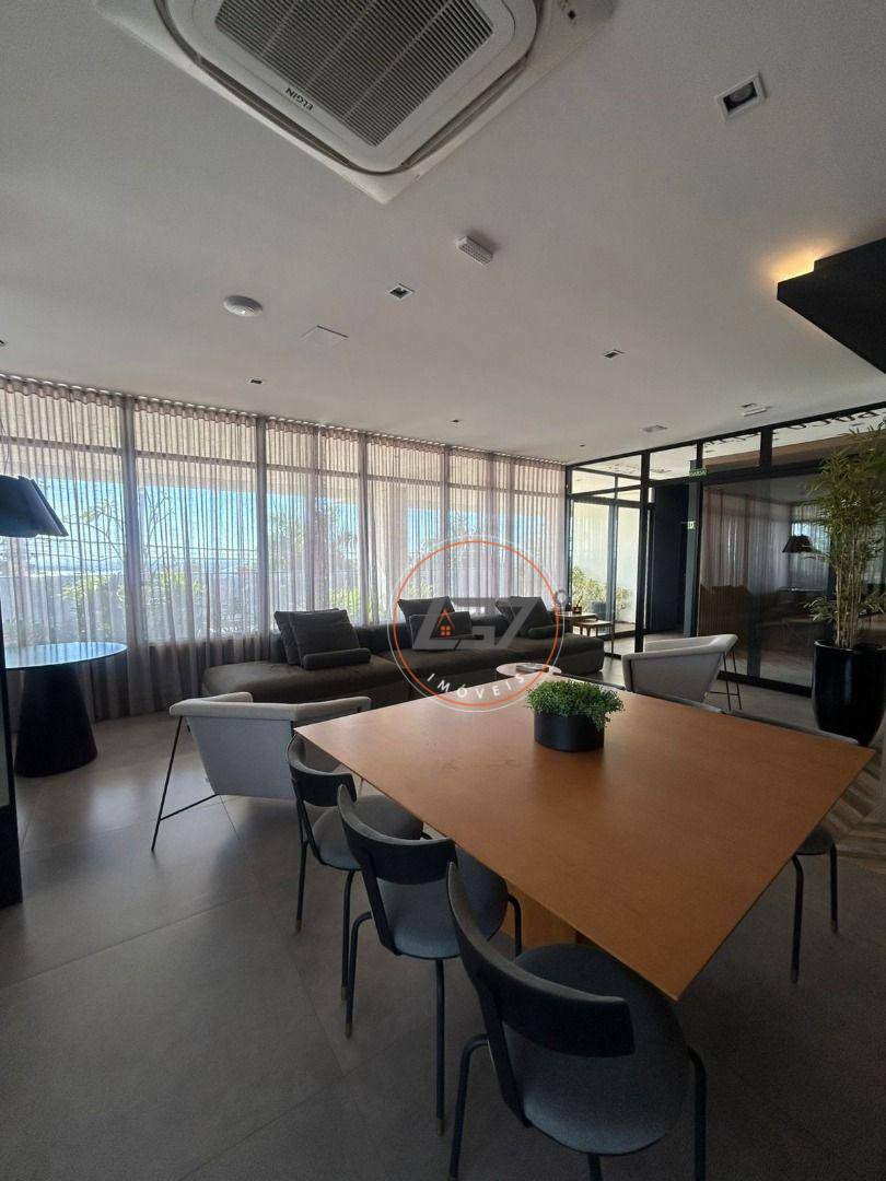 Apartamento à venda com 1 quarto, 45m² - Foto 18