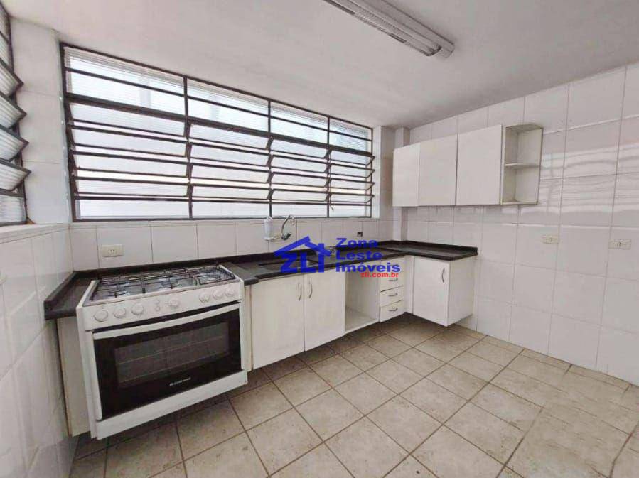 Sobrado à venda com 3 quartos, 243m² - Foto 6