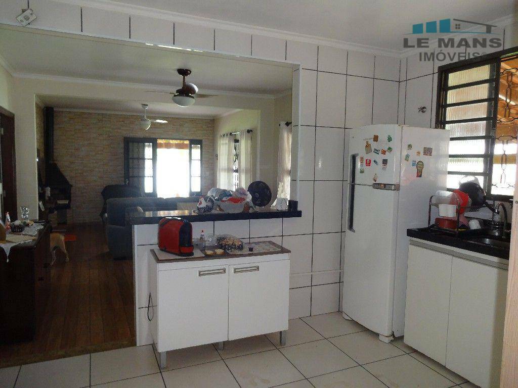 Chácara à venda com 3 quartos, 314m² - Foto 17