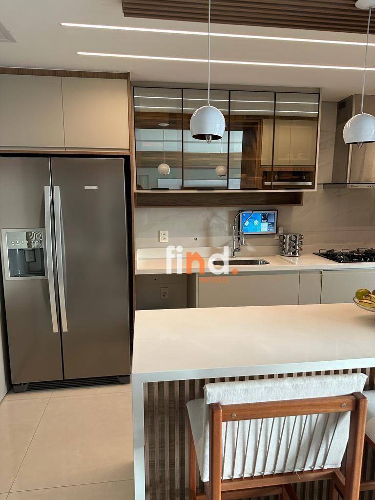 Apartamento à venda com 2 quartos, 105m² - Foto 4