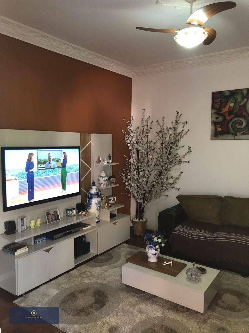 Apartamento à venda com 3 quartos, 75m² - Foto 4