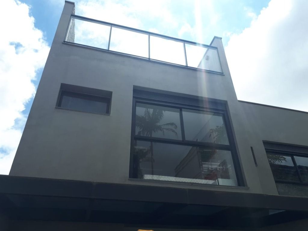 Casa de Condomínio à venda com 2 quartos, 123m² - Foto 1