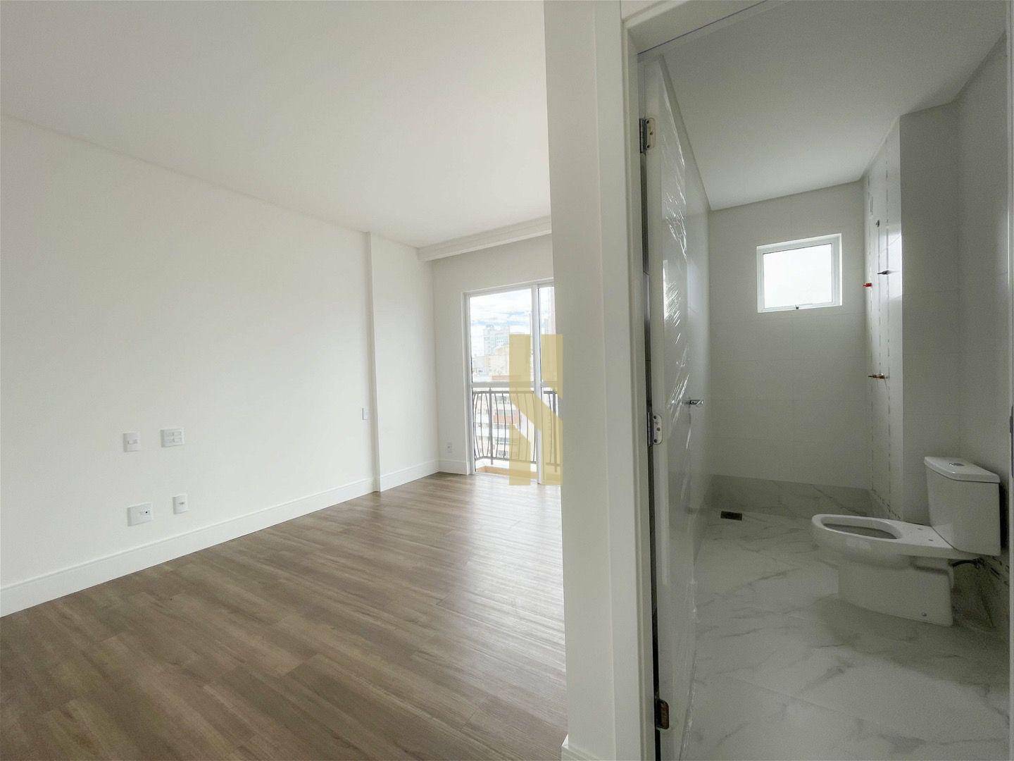 Apartamento à venda com 3 quartos, 123m² - Foto 26