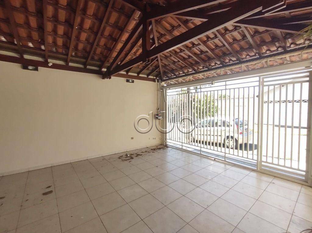 Casa à venda com 3 quartos, 117m² - Foto 3