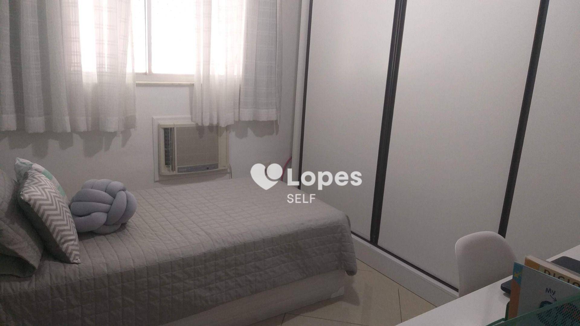 Apartamento à venda com 2 quartos, 70m² - Foto 3