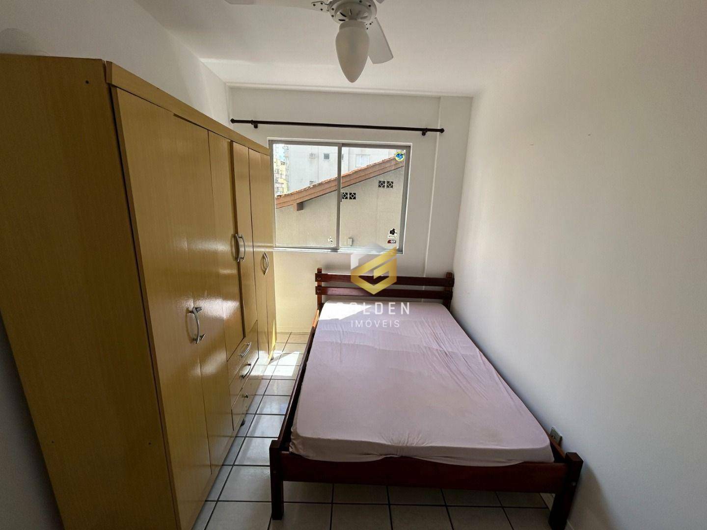 Apartamento à venda com 3 quartos, 130m² - Foto 9