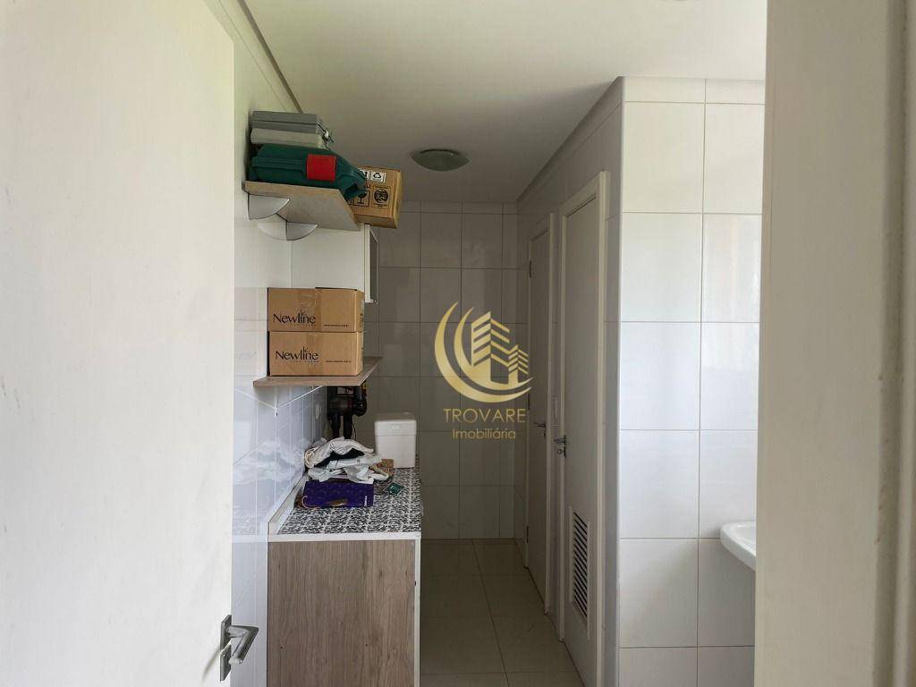 Apartamento à venda com 3 quartos, 253m² - Foto 4