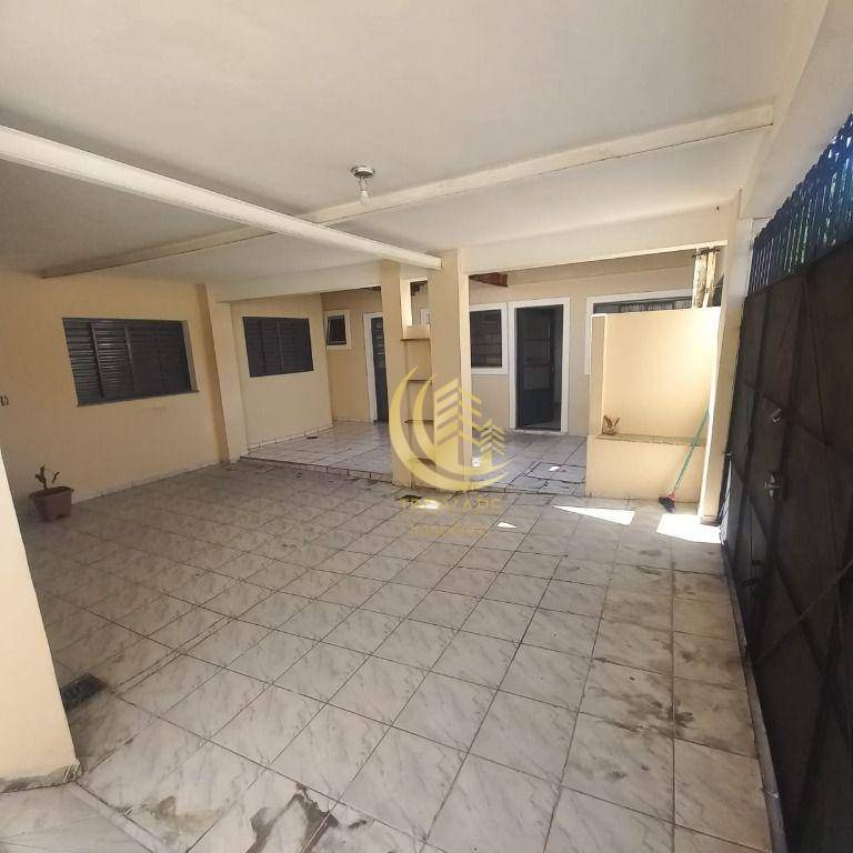 Casa à venda com 3 quartos, 128m² - Foto 15