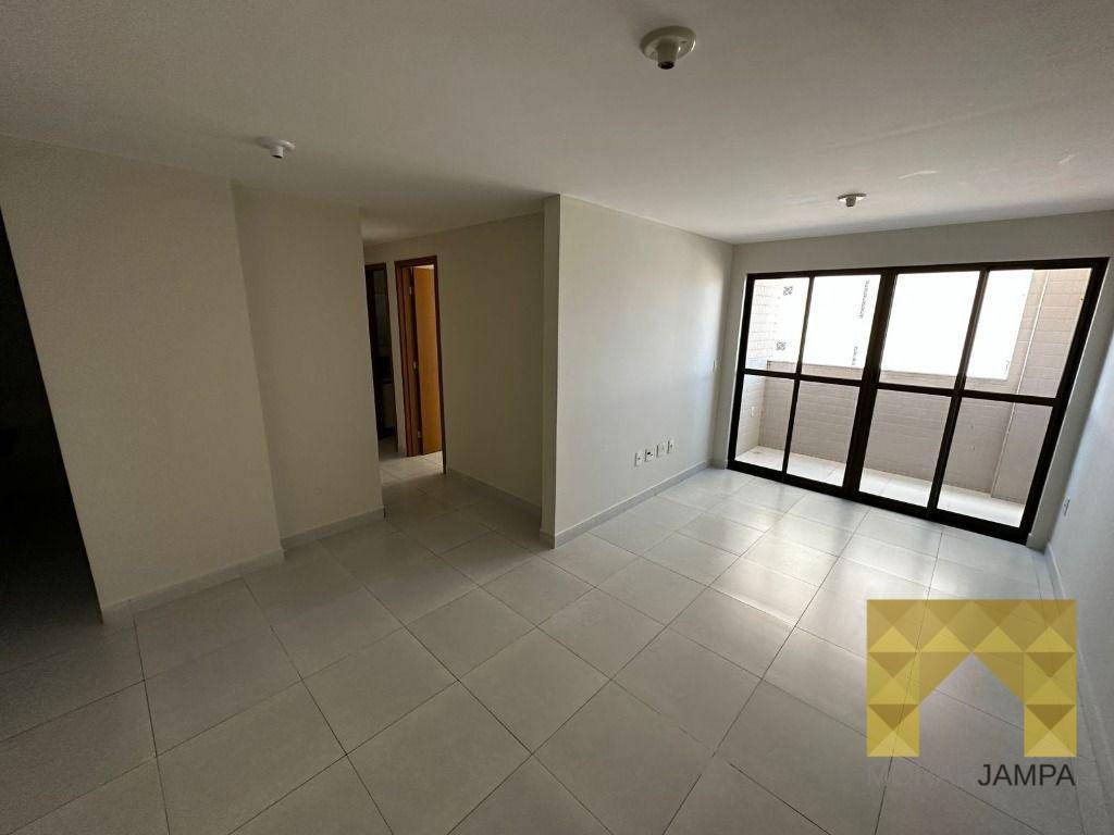 Apartamento à venda com 2 quartos, 66m² - Foto 1