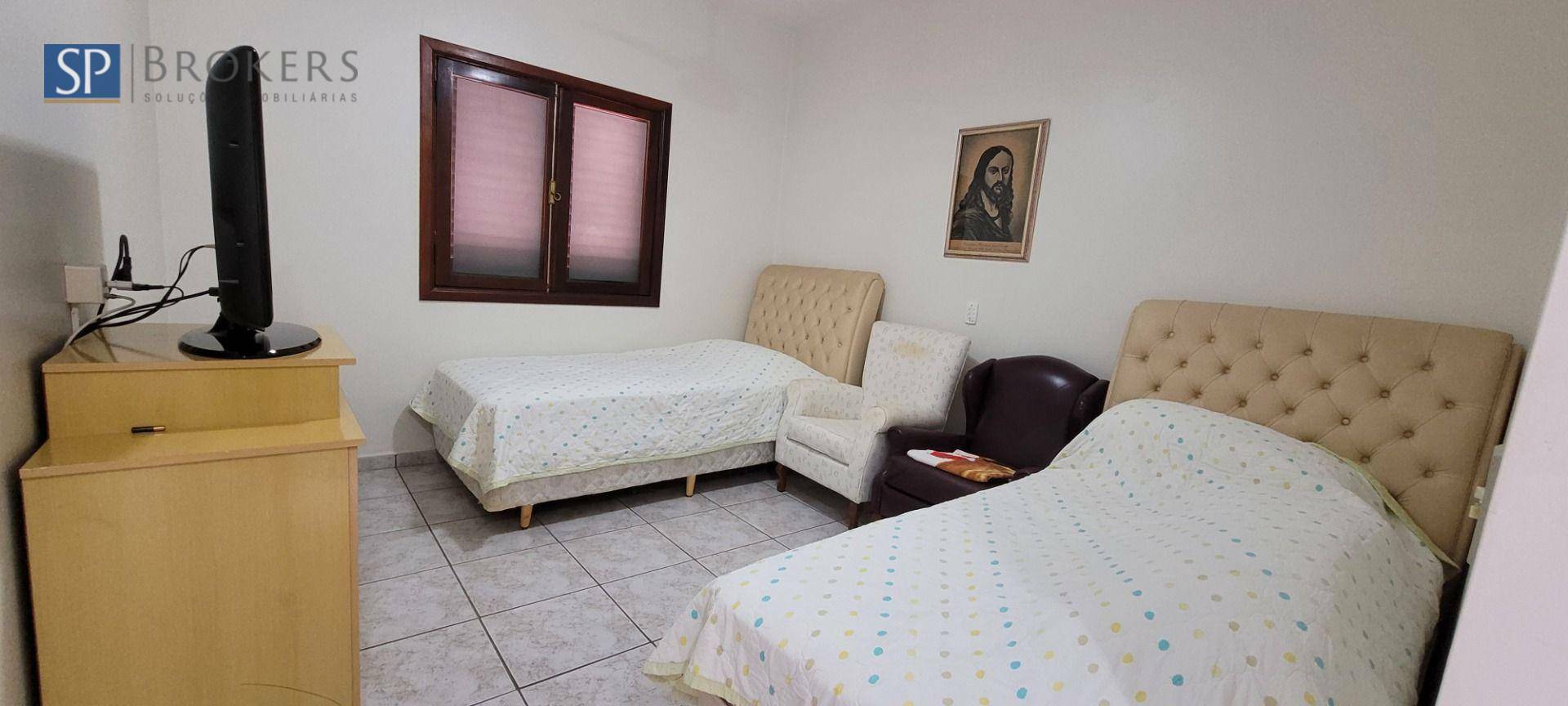 Casa de Condomínio à venda com 4 quartos, 373m² - Foto 18