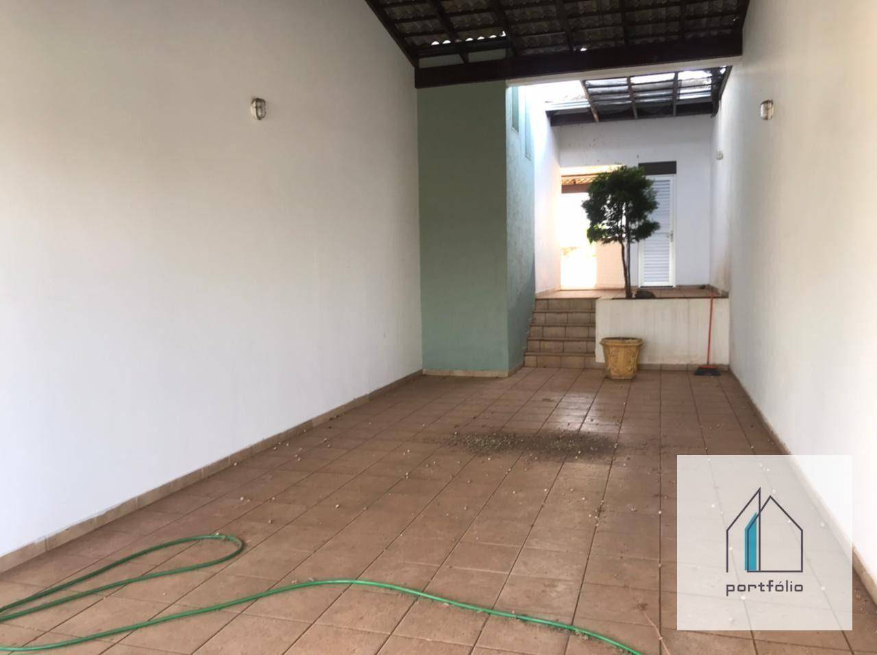 Casa à venda com 3 quartos, 393m² - Foto 35