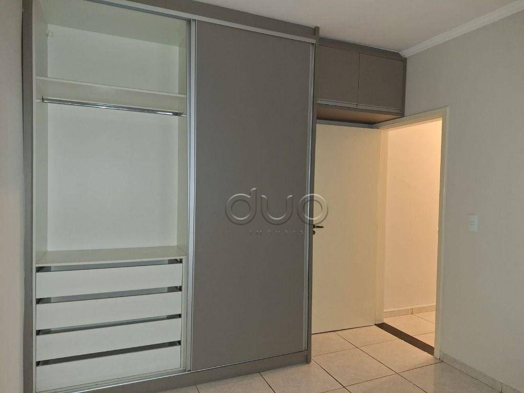 Casa para alugar com 3 quartos, 138m² - Foto 25