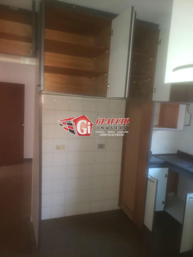 Sobrado para alugar com 3 quartos, 150m² - Foto 3