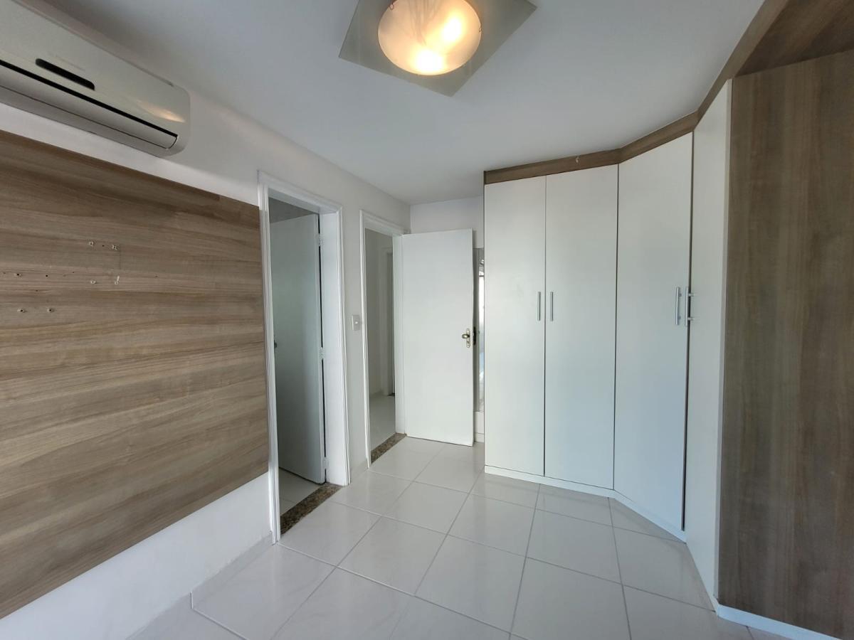 Apartamento à venda com 2 quartos, 85m² - Foto 1