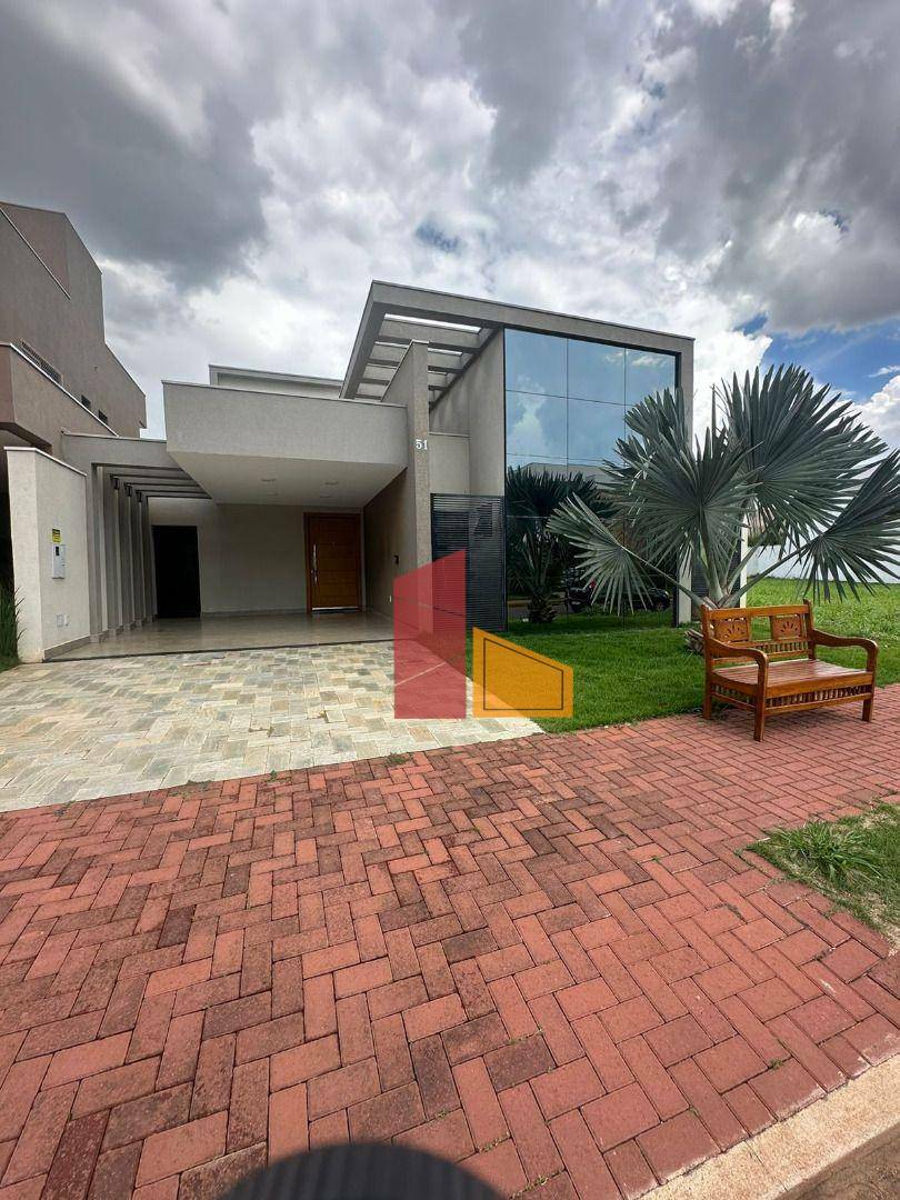 Casa de Condomínio à venda com 4 quartos, 190m² - Foto 1