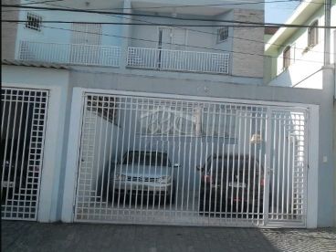 Sobrado à venda com 3 quartos, 230m² - Foto 1