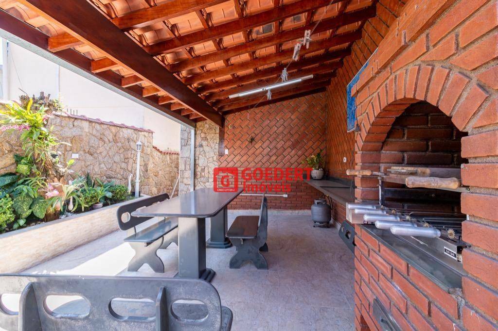 Casa à venda com 4 quartos, 166m² - Foto 33