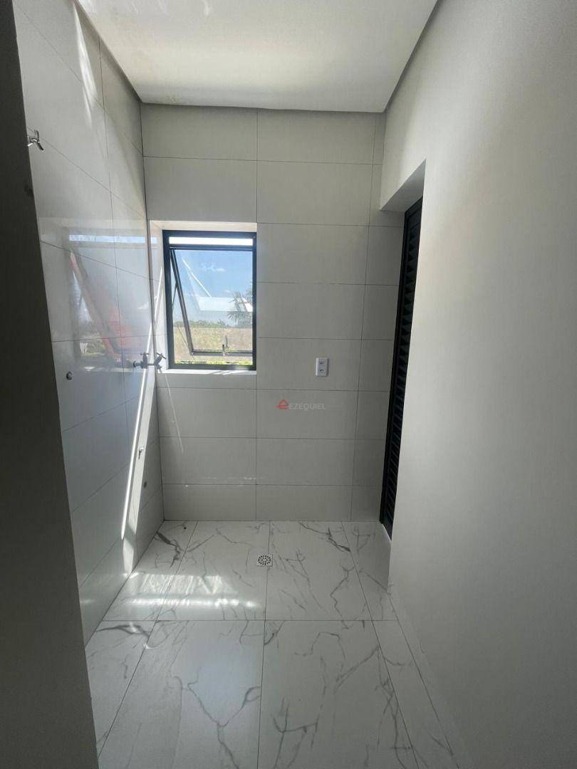 Apartamento para alugar com 3 quartos, 90m² - Foto 14