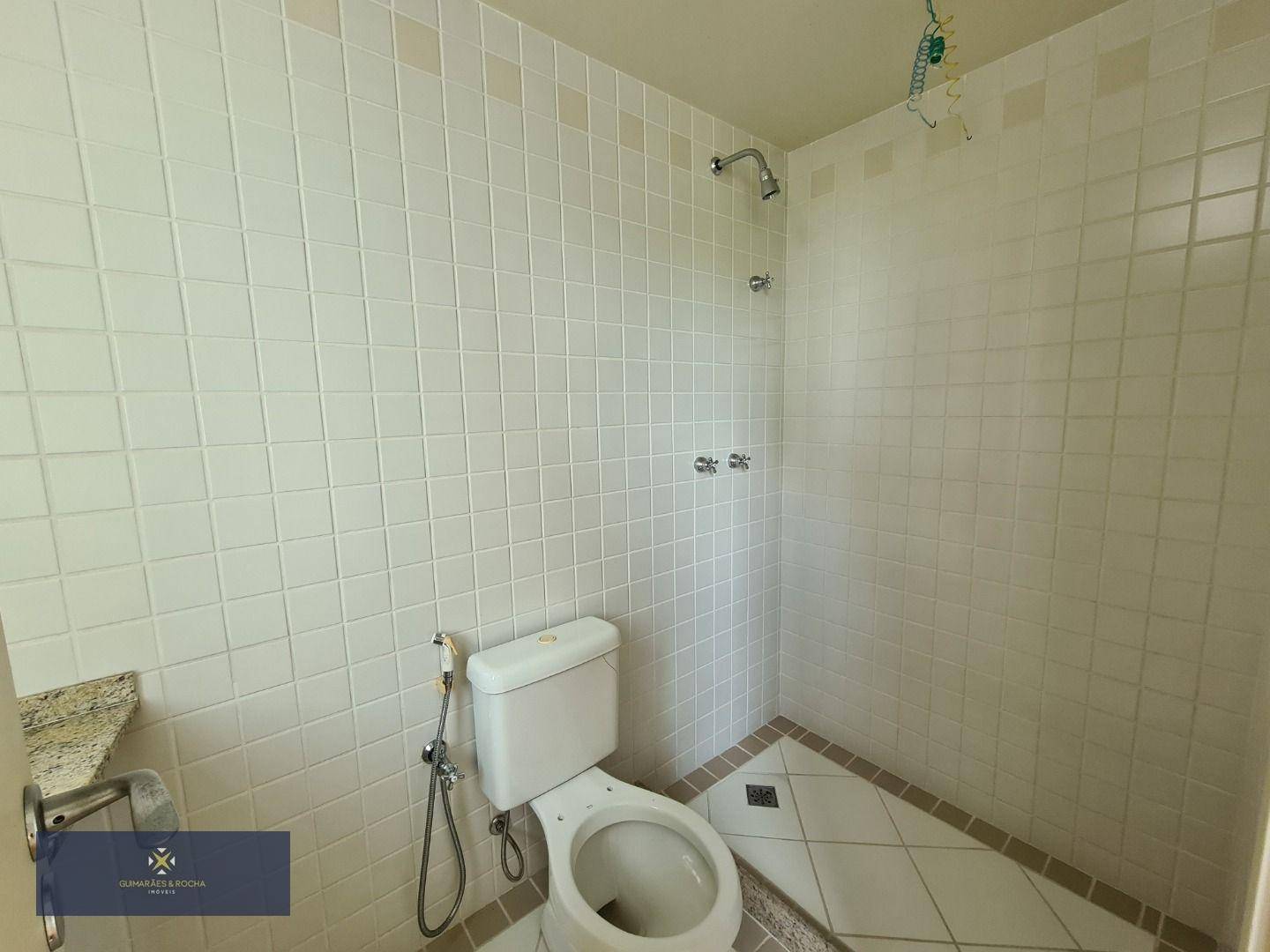 Apartamento à venda com 4 quartos, 222m² - Foto 13