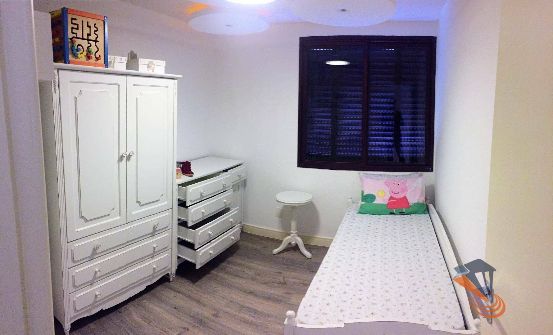 Apartamento à venda com 4 quartos, 130m² - Foto 25