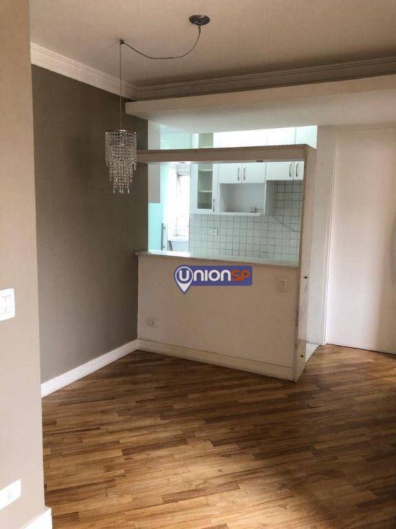 Apartamento à venda com 2 quartos, 55m² - Foto 3