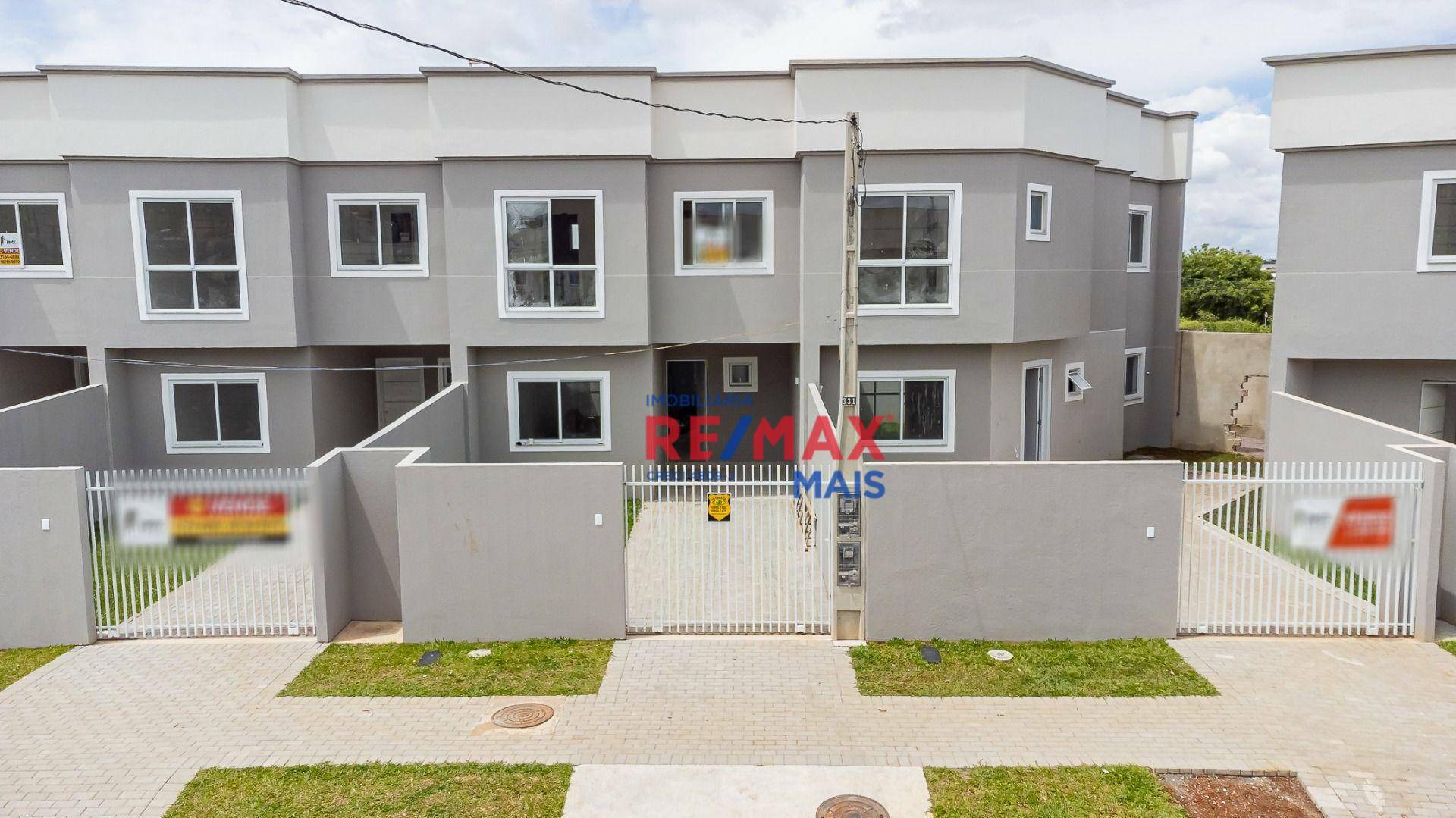 Sobrado à venda com 3 quartos, 114m² - Foto 2