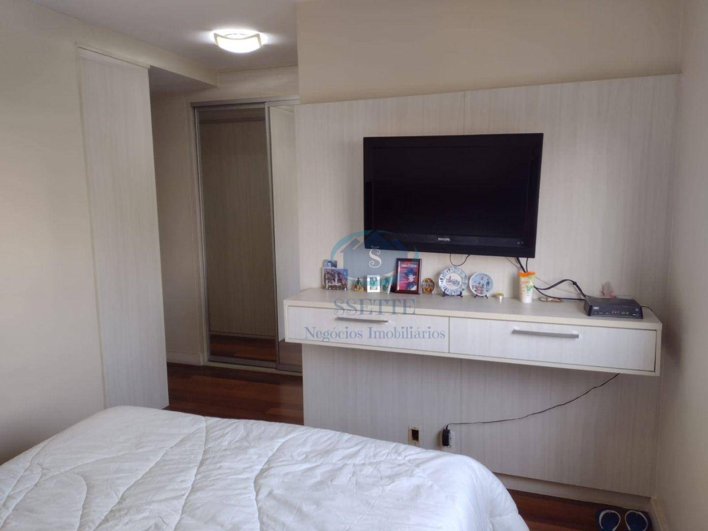 Apartamento à venda com 3 quartos, 142m² - Foto 43