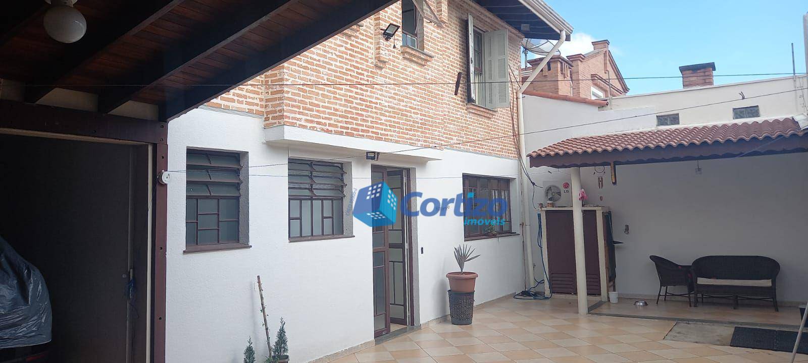 Casa à venda com 3 quartos, 213m² - Foto 5